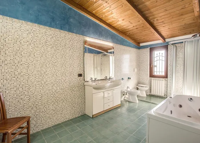 Gengi Πανσιόν