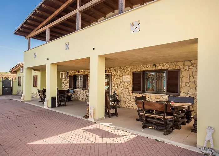 Gengi Πανσιόν 3*